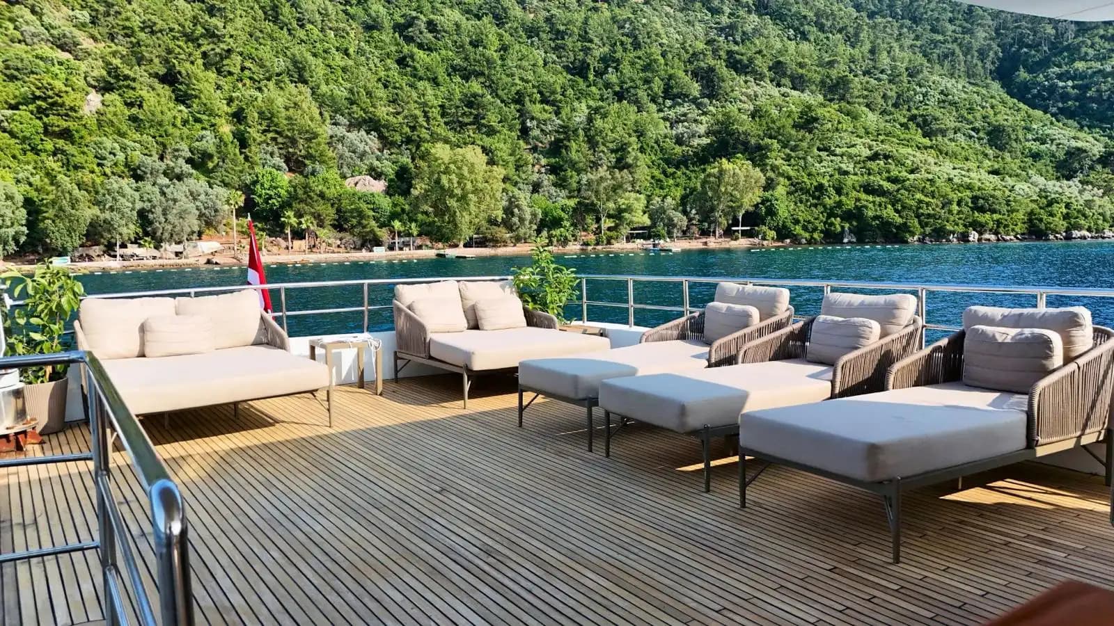 Trawler de Luxe 26m à Bodrum – L'Ultime Aventure Maritime 17