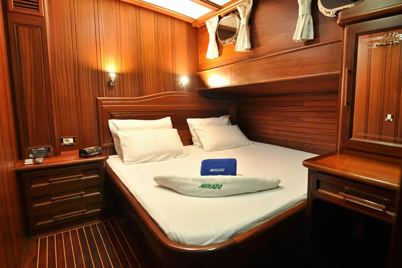 Voyage bleu with Spacieux Deck and Confortable Cabins in Marmaris 8