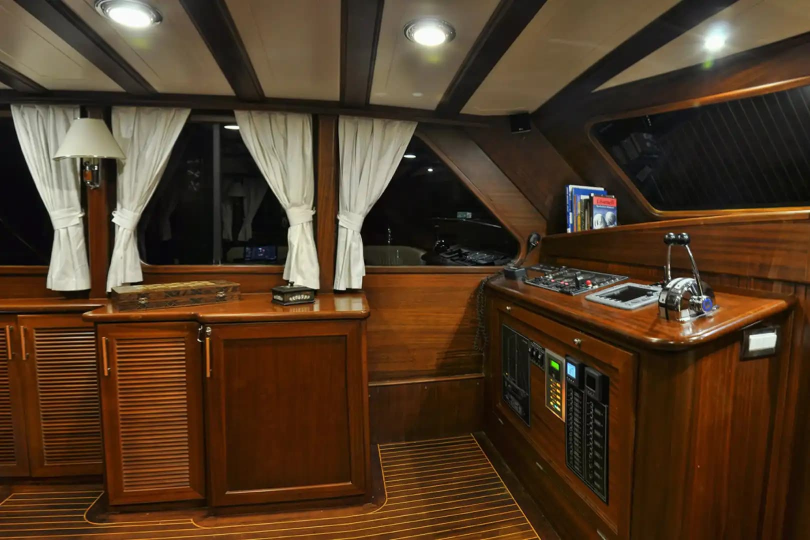 Voyage bleu with Spacieux Deck and Confortable Cabins in Marmaris 23