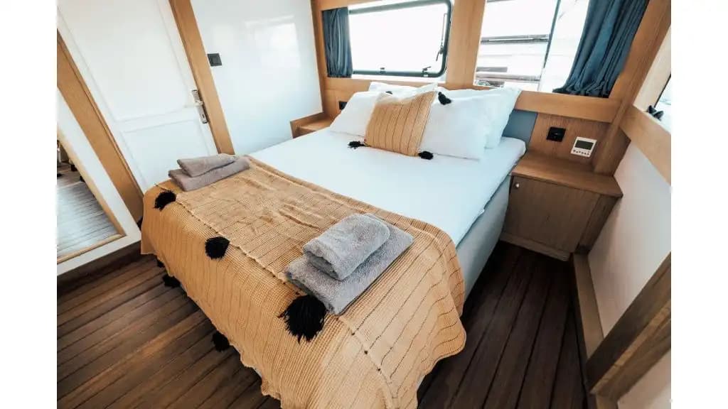 Custom Design Luxury Yate a Motor para Fethiye & Gocek Calas: 22m, 4 Camarotes 15