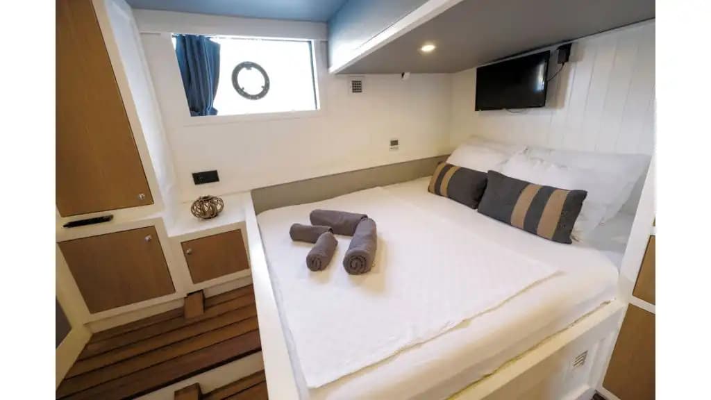 Custom Design Luxury Yate a Motor para Fethiye & Gocek Calas: 22m, 4 Camarotes 10