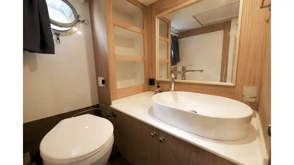 Custom Design Luxury Yate a Motor para Fethiye & Gocek Calas: 22m, 4 Camarotes 11