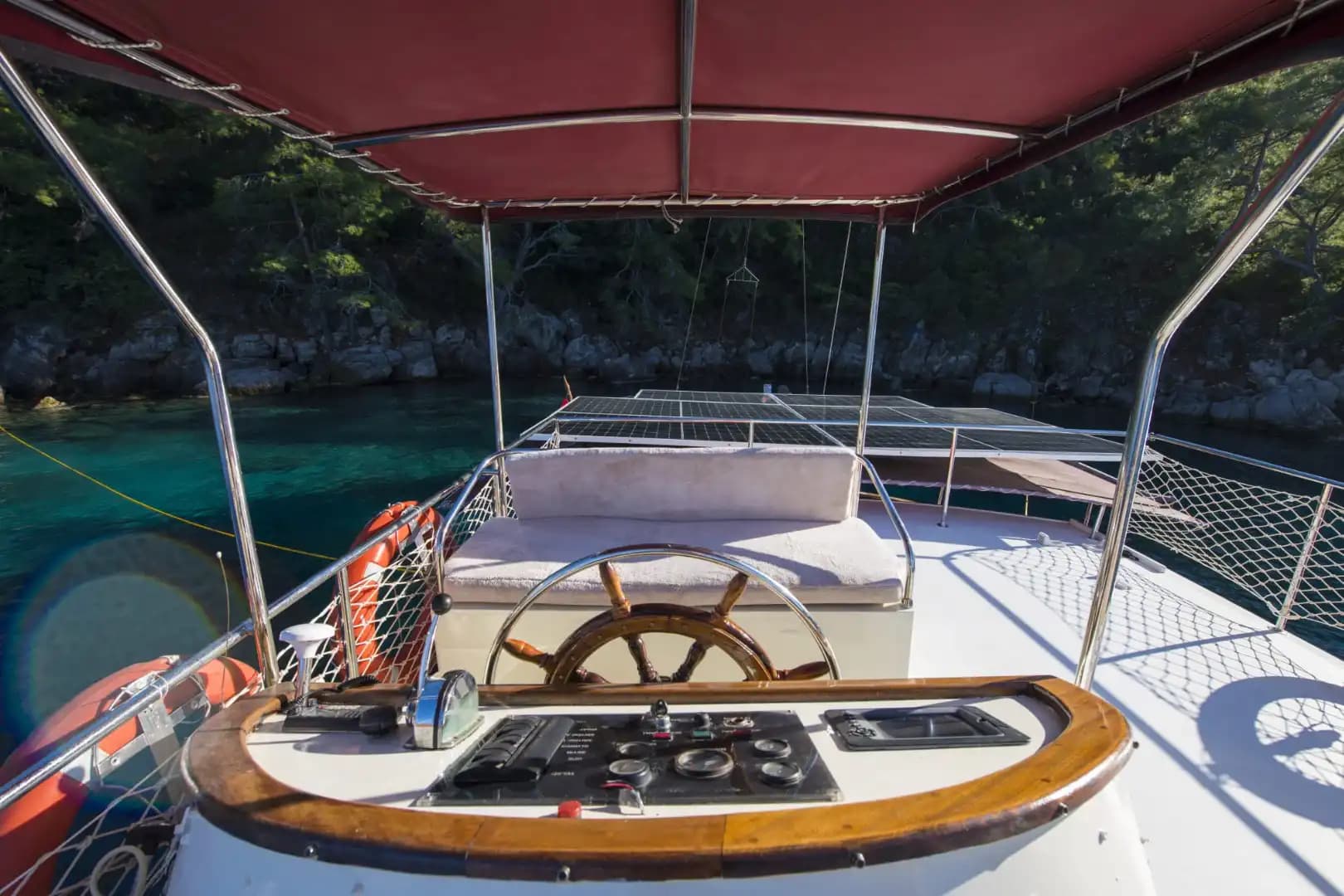 A Special Route in Fethiye's Blues: Komfortabel and Geräumig Gulet 44