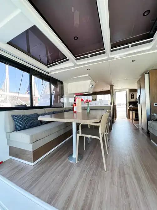 Göcek'te Bali 4.4 Kaptansız Katamaran Kiralama | 2022 Model 4+1 Kabin Bareboat 4