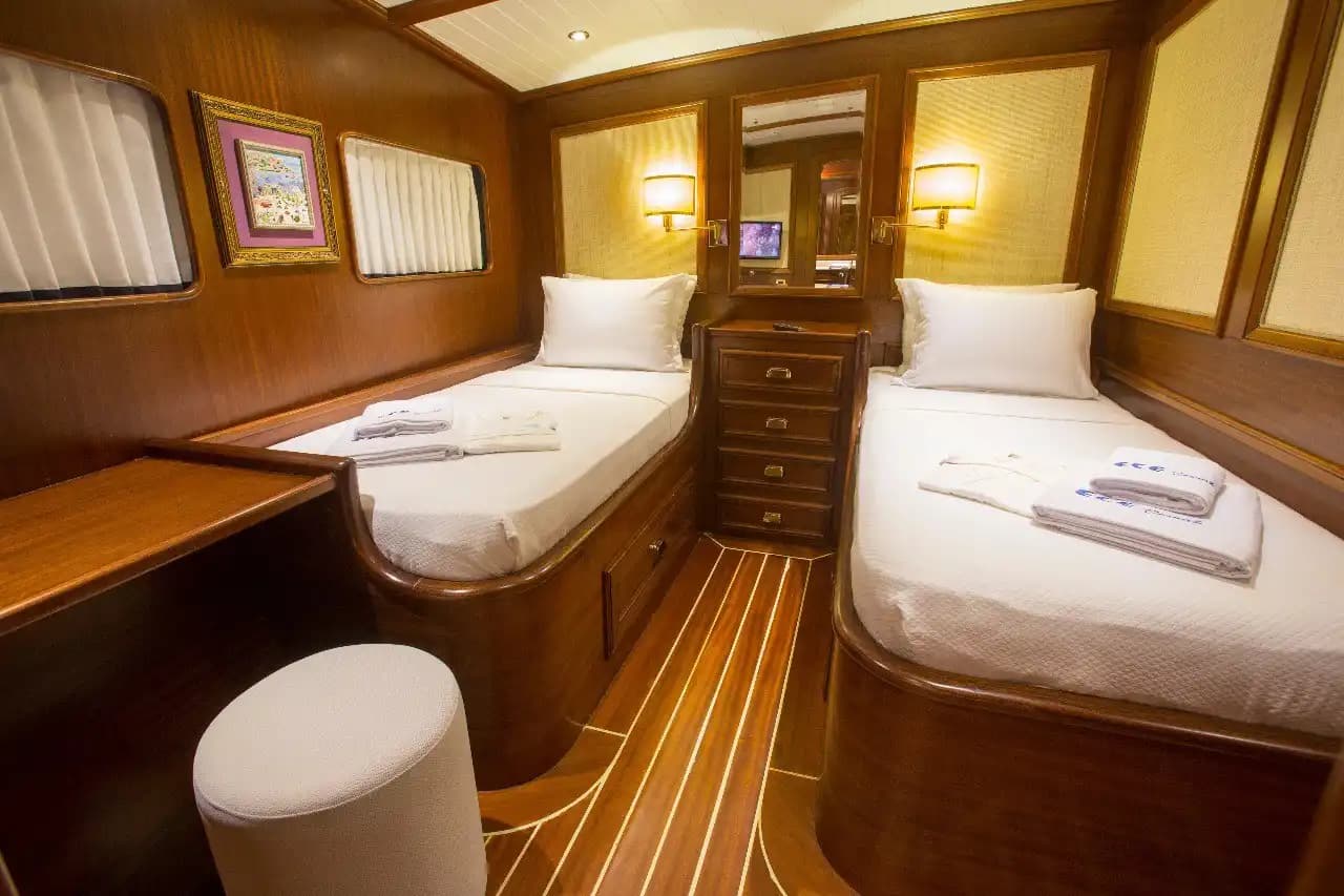 Luxus Gulet Charter in Marmaris: 33 Meters, Blue Kreuzfahrt for 10 Gäste 9