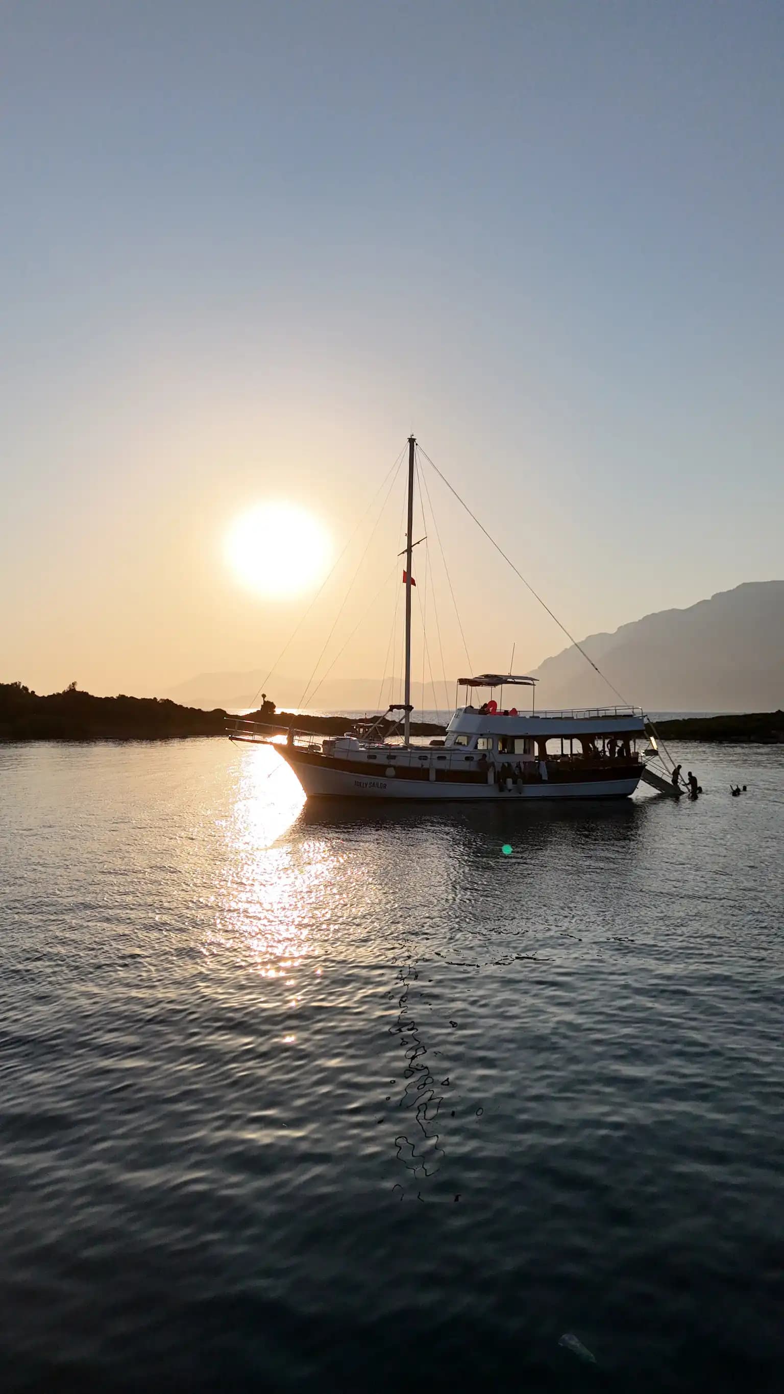 Location Voilier à Bodrum : 10,5 Mètres, Journée et Heure vers des Criques Isolées 5
