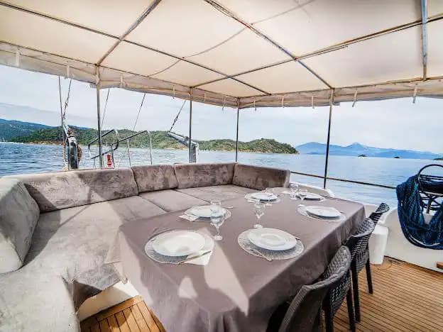 Location Luxe Goélette Göcek : 8 pers, 4 cabines 12