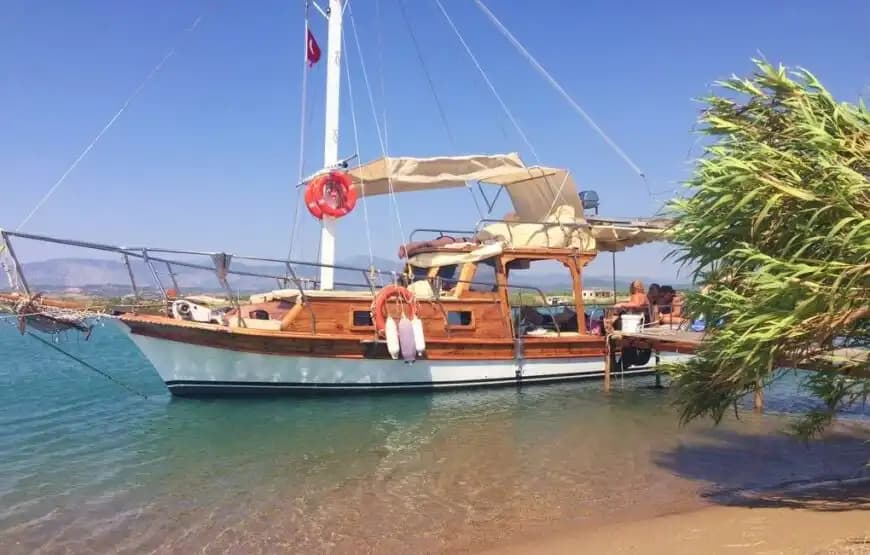 Affordable Boat Trip in Side: Budget-Friendly Sea Adventure - Party on the Boat
