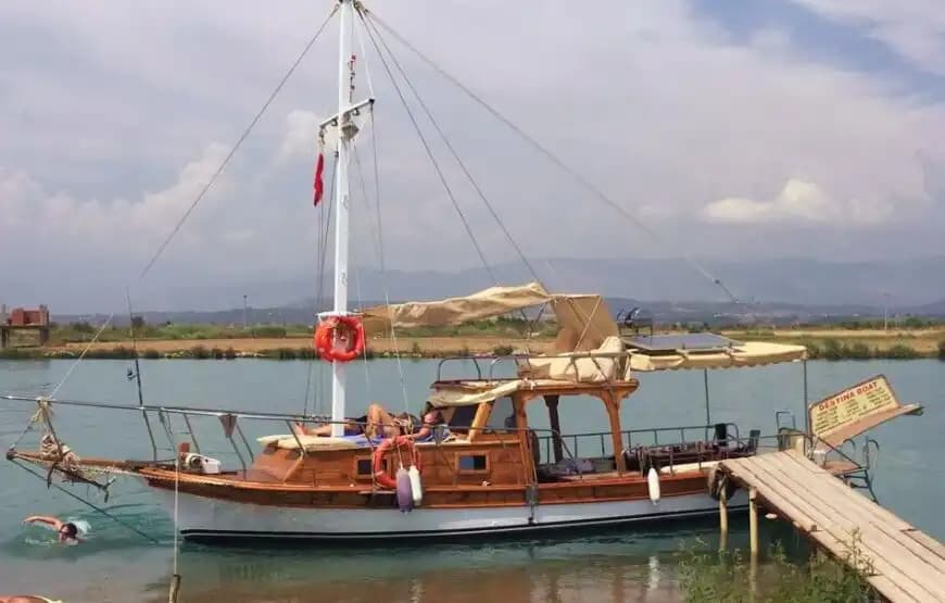 Affordable Boat Trip in Side: Budget-Friendly Sea Adventure 2