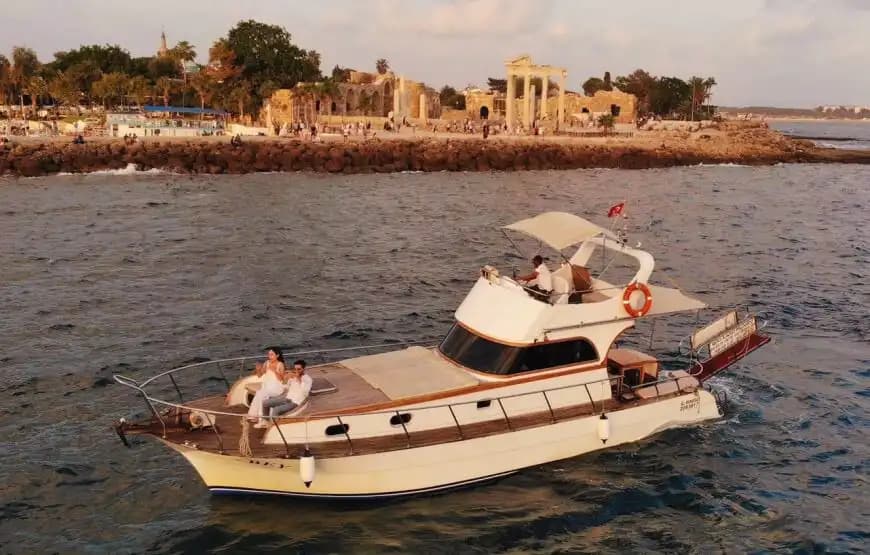 An Onvergetelijk Day in de Middle of de Sea! Luxe Yacht in Side 2