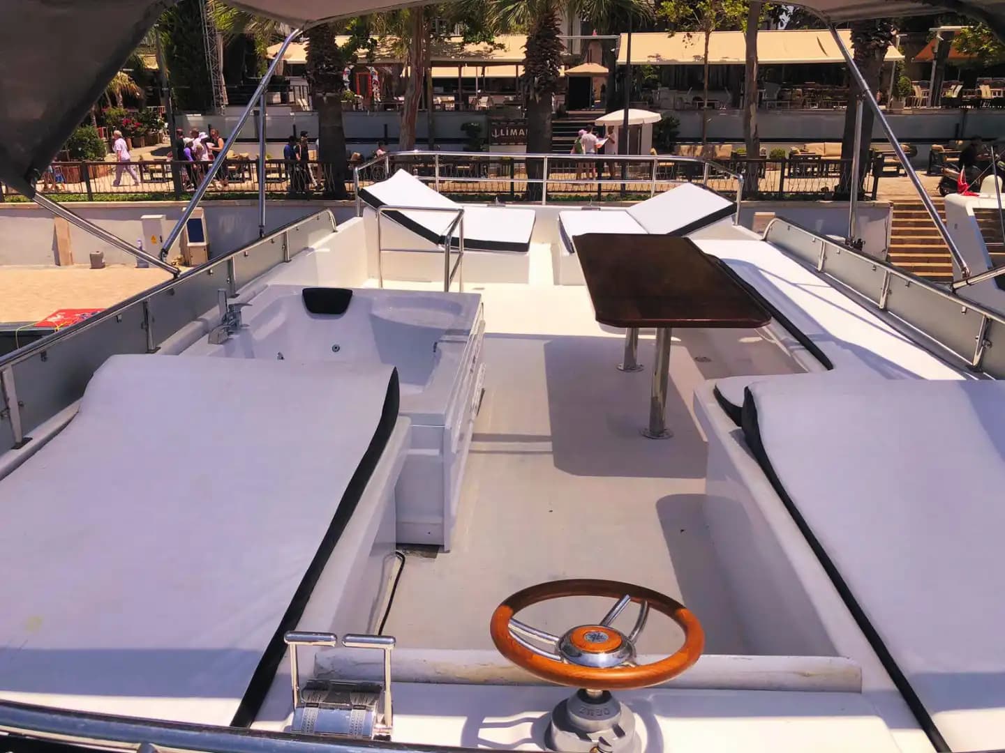 Privé Jachtverhuur Voor grote groepen in Side 10