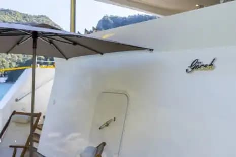 Nuevo 2025 Luxury Trawler: Upper cubierta Master & Accessible Swim Platform 26