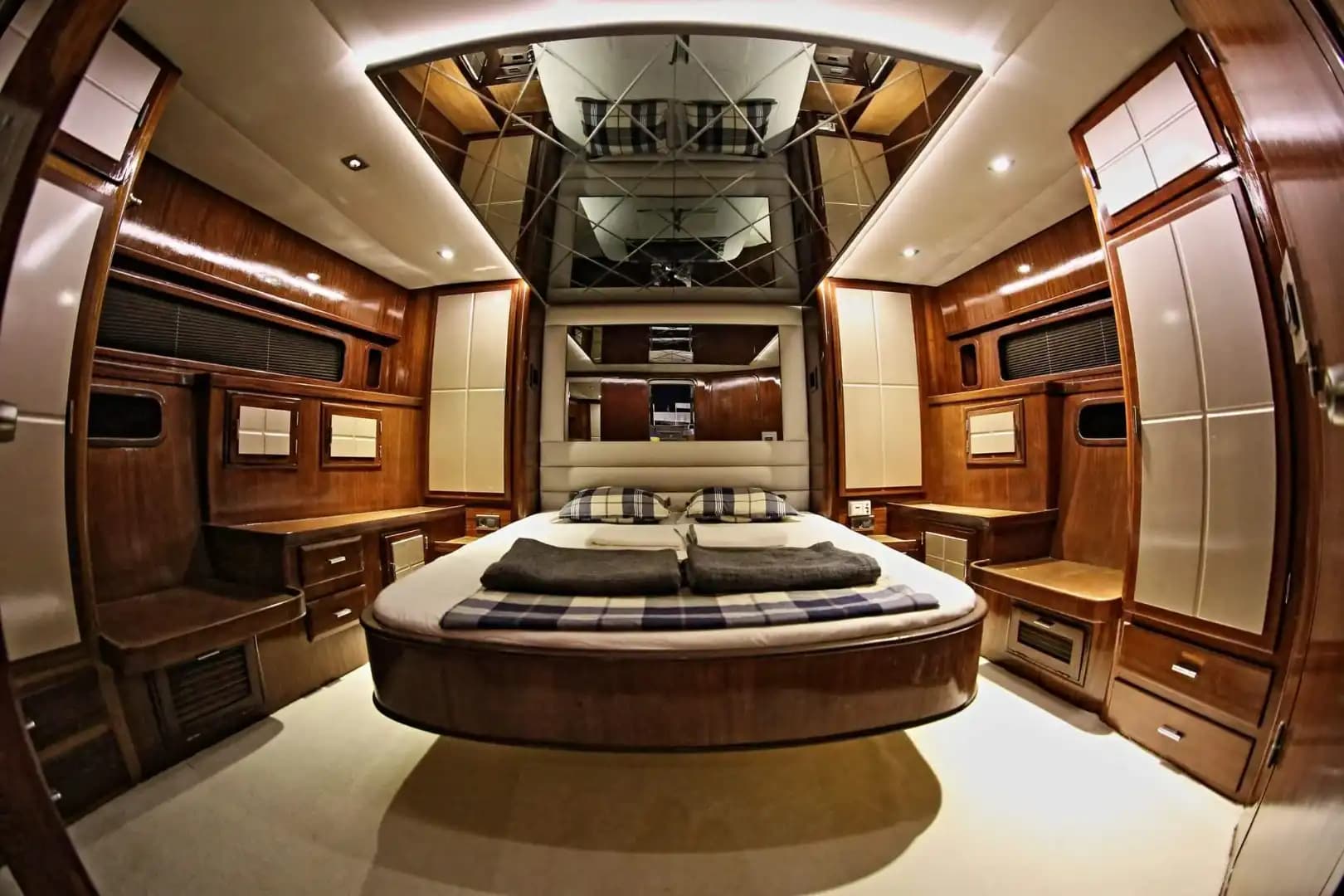Luxury Motoryacht in Bodrum: 24-Meter, 5-cabines Confortable Croisière turquoise 17