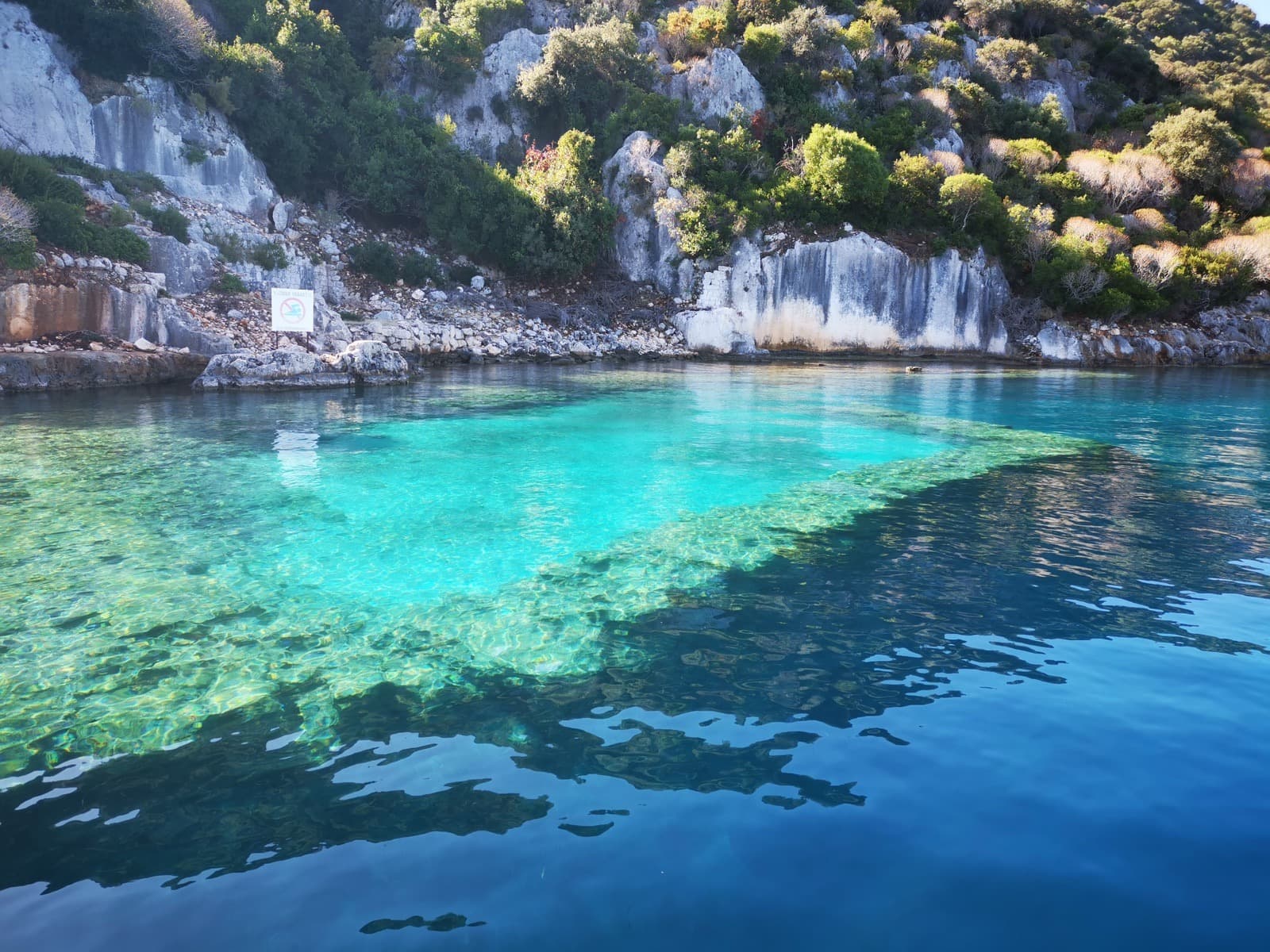 Kristalhelder water, oude ruïnes en een ontspannende dag in Kekova 5