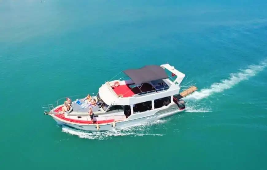 Alanya’da 15 Metre Uzunluğunda, Özel Yapım Geniş ve Konforlu Tekne 3