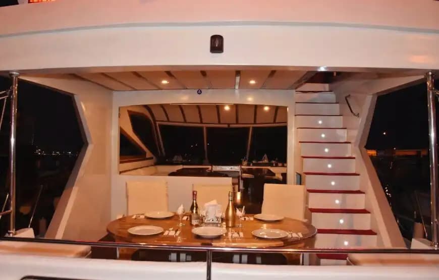 Alanya'da Akdeniz'in Eşsiz Koylarında Özel Yapım Tekne 4