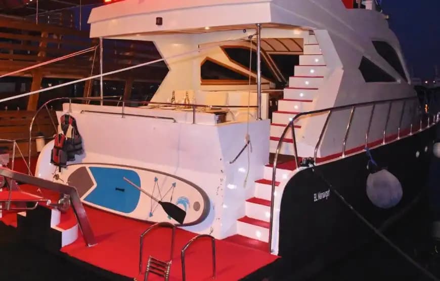 Alanya'da Akdeniz'in Eşsiz Koylarında Özel Yapım Tekne 3