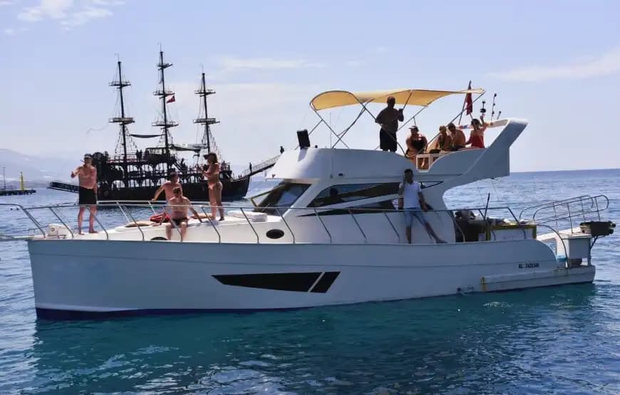 Alanya'nın Eşsiz Doğasında Özel Tekne - Yatta Kurumsal Toplantı
