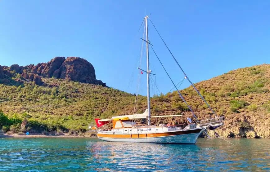 Bodrum’un Masmavi Sularında, 16 Metre Uzunluğunda, 5 Kişilik Gulet - Yatta Kurumsal Toplantı