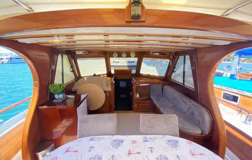 Bodrum’un Masmavi Sularında, 16 Metre Uzunluğunda, 5 Kişilik Gulet 15