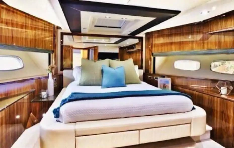 Luxe at Sea in Bodrum: Ontdek de Rivièra on een 32-Meter Motorjacht 7