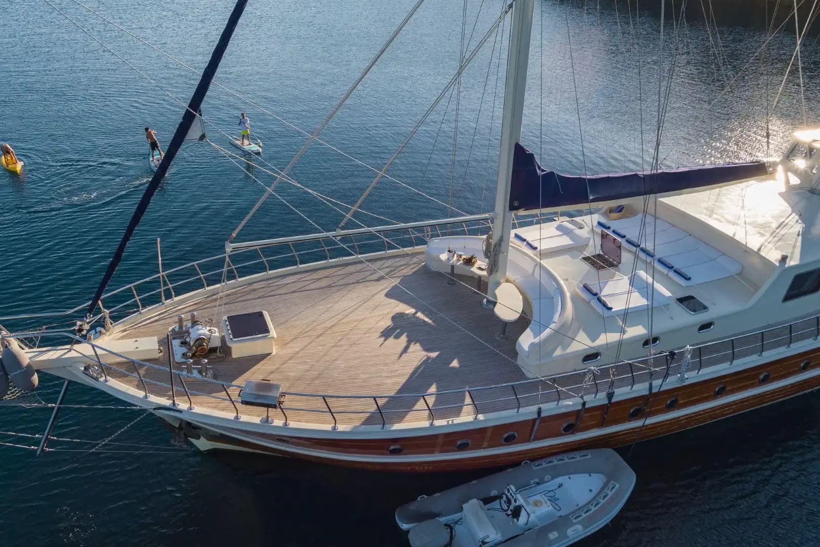 Confortable Accommodation on a 7-Meter Wide, 6-cabines Gulet in Marmaris 2