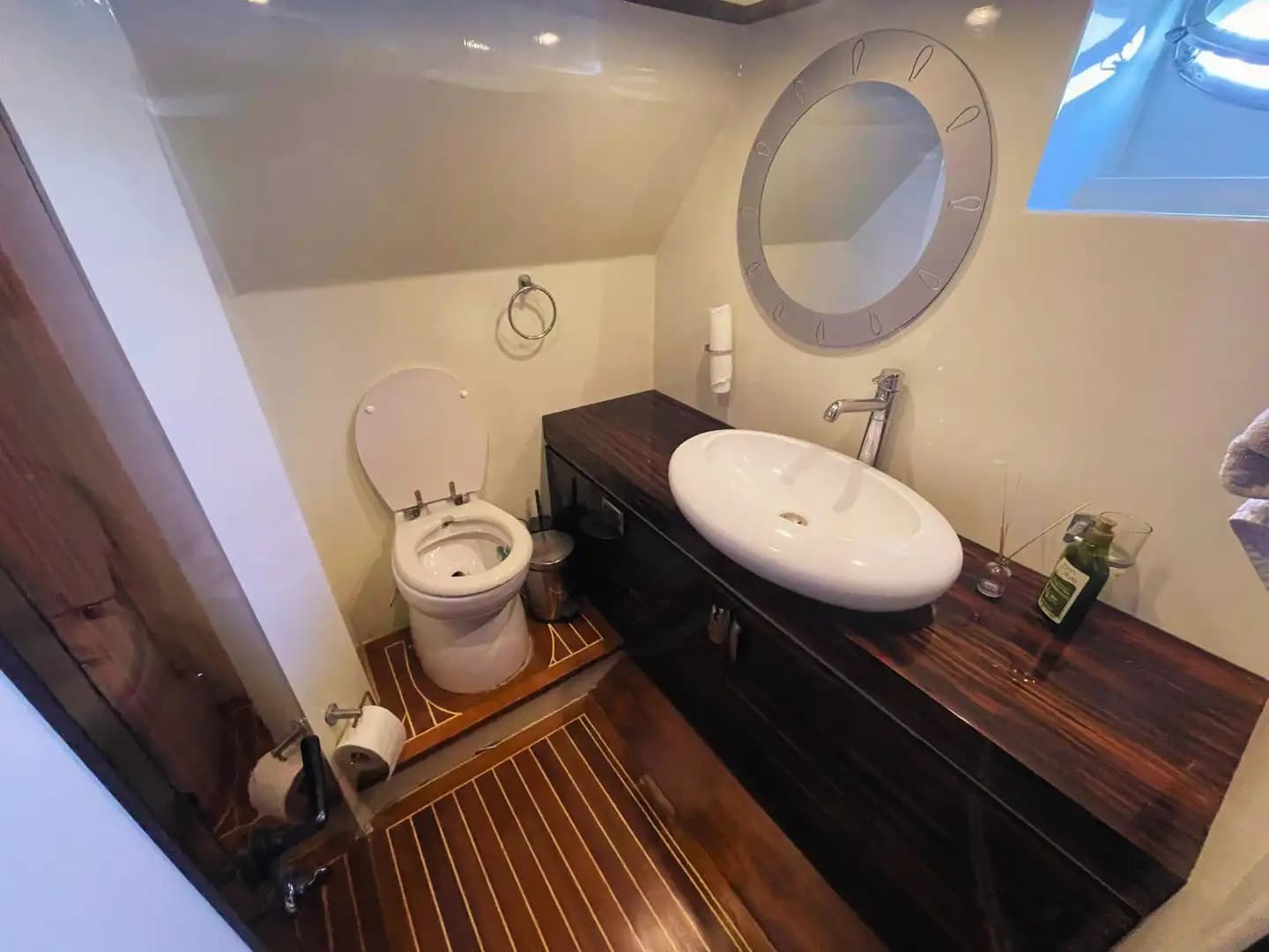An Unforgettable Bosphorus Tour on a Fully Equipped Yacht 18
