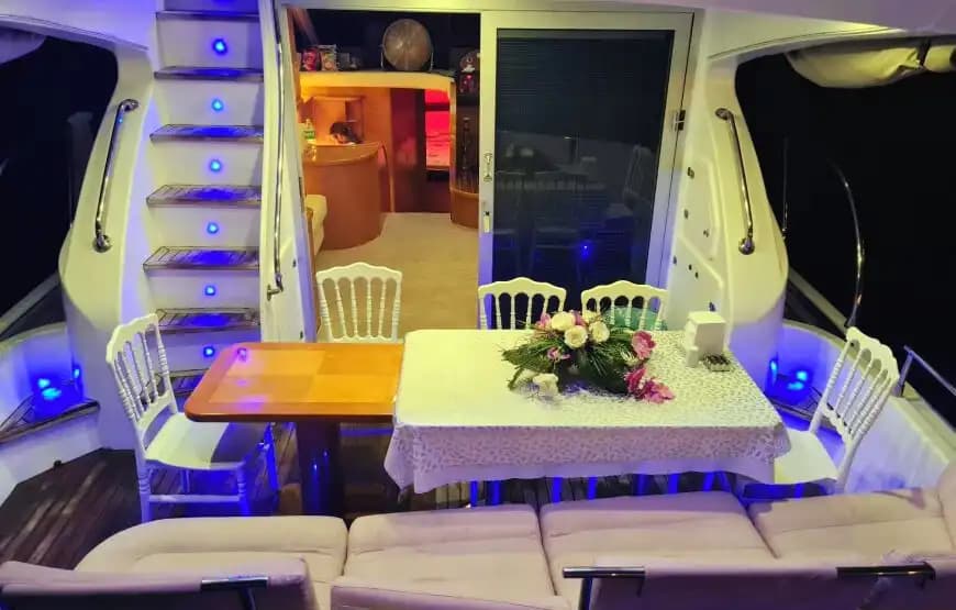 Alanya: 18m moderner Luxus-Yachtausflug 6