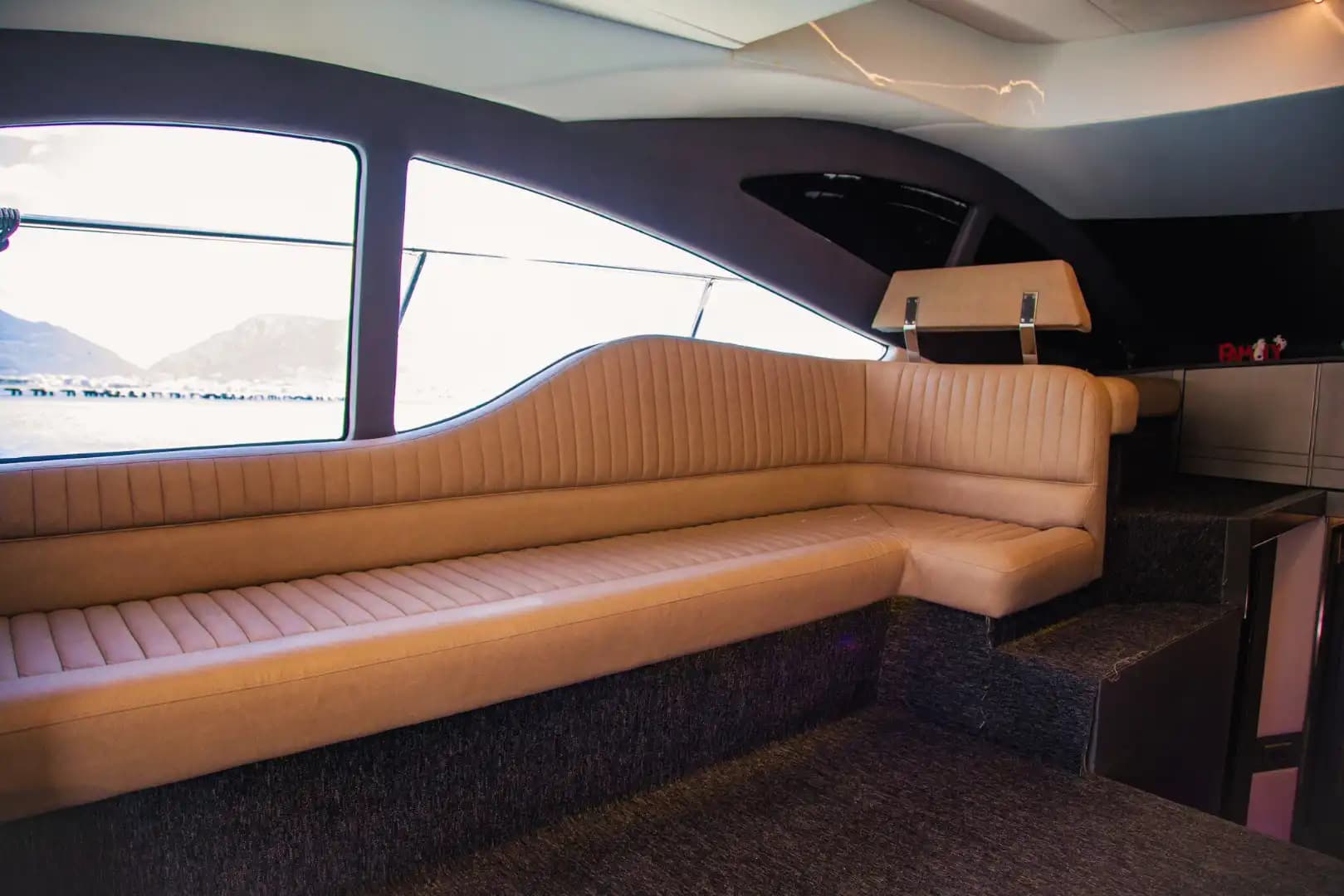 Luxury Vacation in Alanya: 4-Cabin, 8-Person Motor Yacht 19
