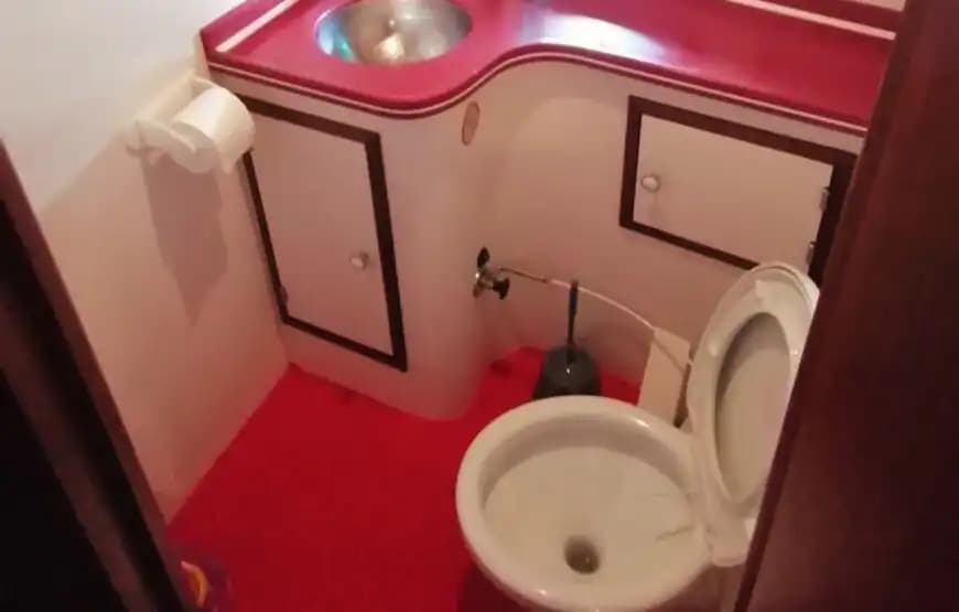 Alanya’da 16 Metrelik Özel Yapım Tekne ile Keyifli Gezi ve Özel Etkinlikler 4