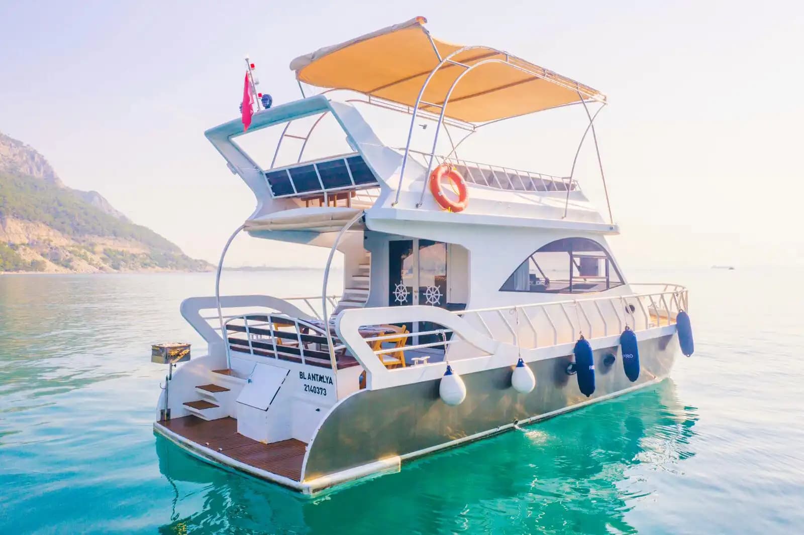 Antalya: 10 Pers. Yacht, türkise Buchten, Sparpreis 3