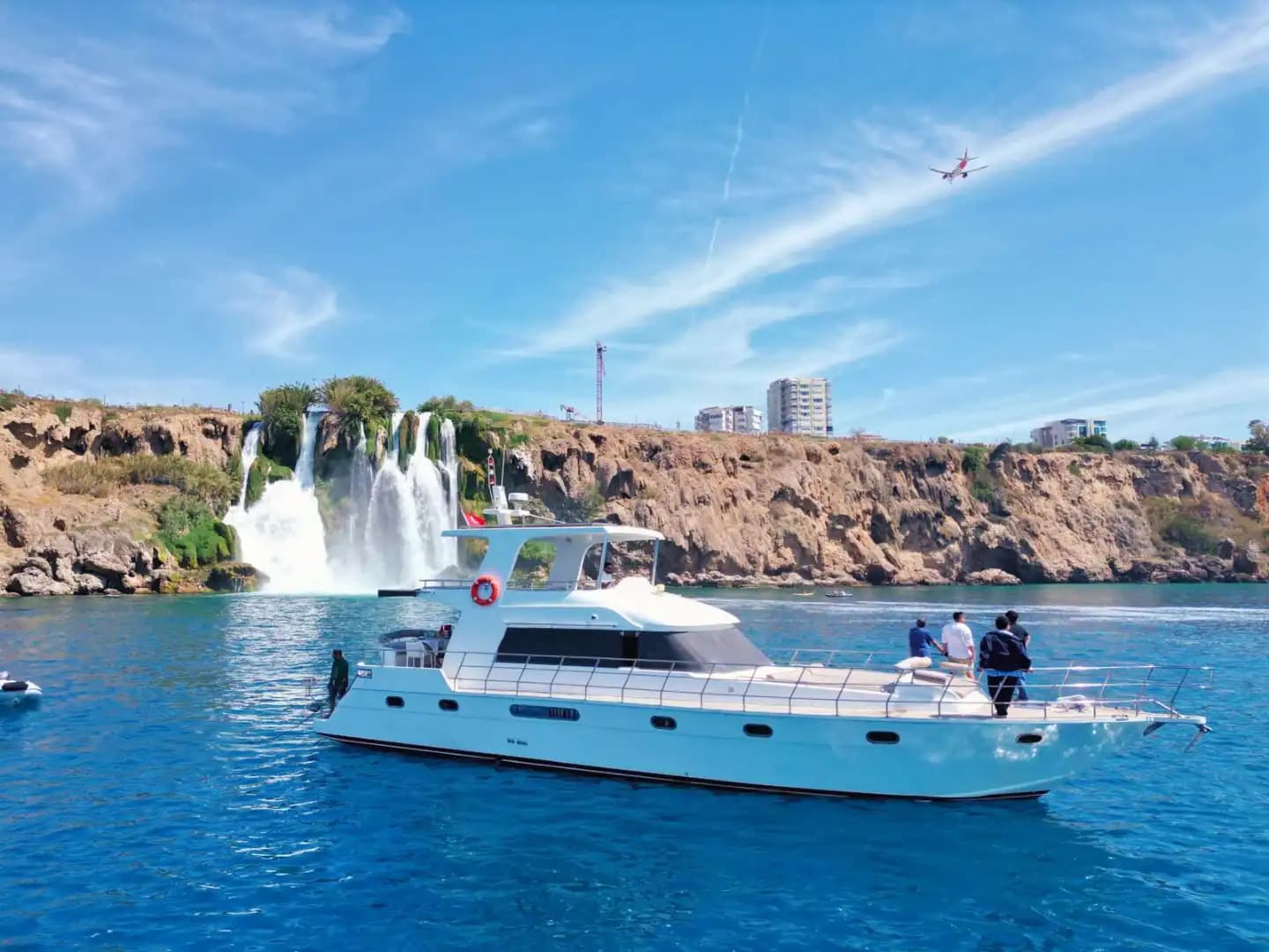 19.5-Meter Luxe Motor Jachtverhuur met 2 Kajuiten in Antalya - Verjaardag op een jacht