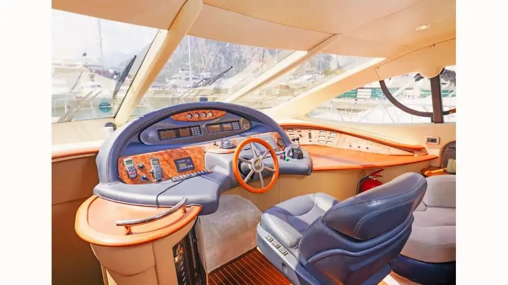 Azimut 17 Metre Lüks Yat ile Antalya'nın Turkuaz Sularında Gezi, Yüzme ve Çok Özel Organizasyonlar 13