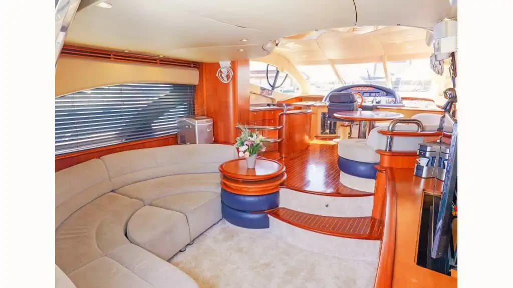 Azimut 17 Metre Lüks Yat ile Antalya'nın Turkuaz Sularında Gezi, Yüzme ve Çok Özel Organizasyonlar 14
