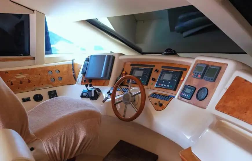 Luxus 18-Meter Jacht for 10 Gäste in Antalya’s Atemberaubend Buchten 9
