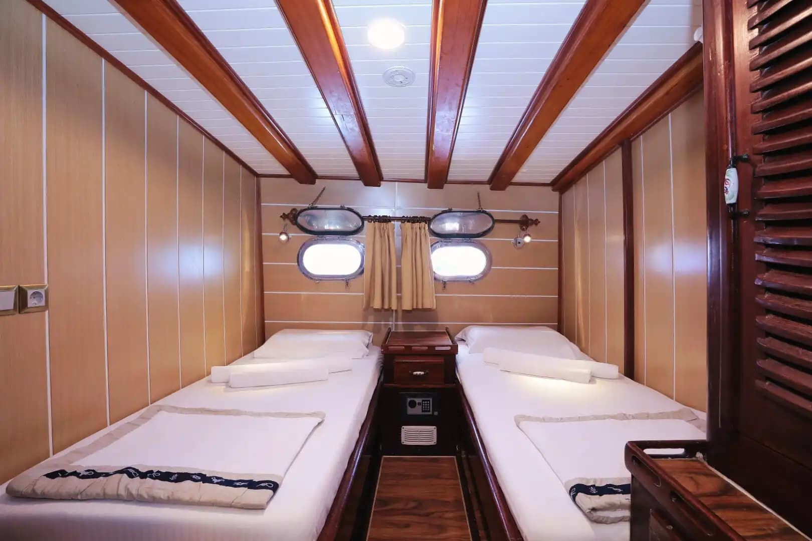33-Meter Luxe Gulet in Bodrum met 11 Kajuiten voor 22 Gasten 20