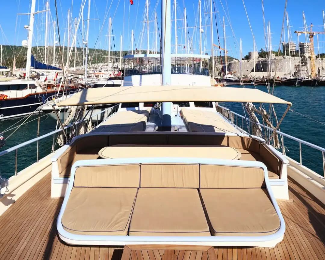 33-Meter Luxe Gulet in Bodrum met 11 Kajuiten voor 22 Gasten 8