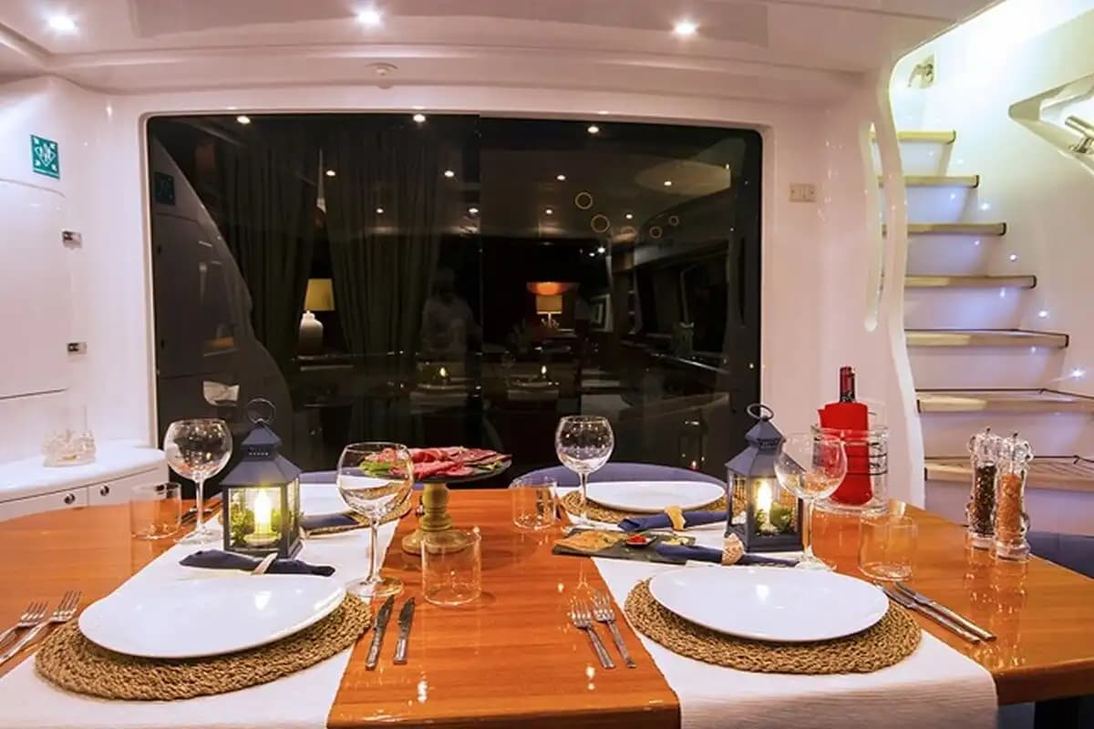 Bodrum'da Hız ve Lüksün Buluştuğu, 24 Metre, 26 Knot Motoryat 5