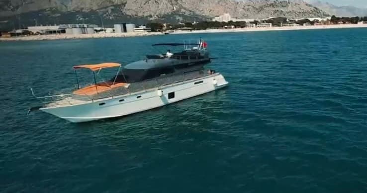 Antalya Centro: Barco Estándar para Magníficas Excursiones: Día Completo, Beldibi, Cascada Düden, Atardecer, Propuesta de Matrimonio, Paquetes de Cumpleaños y Despedida de Soltera