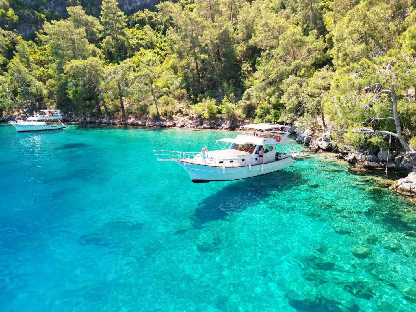 Fethiye Koylarında Keyifli ve Rahatlatıcı Bir Günlük Deniz Turu 2