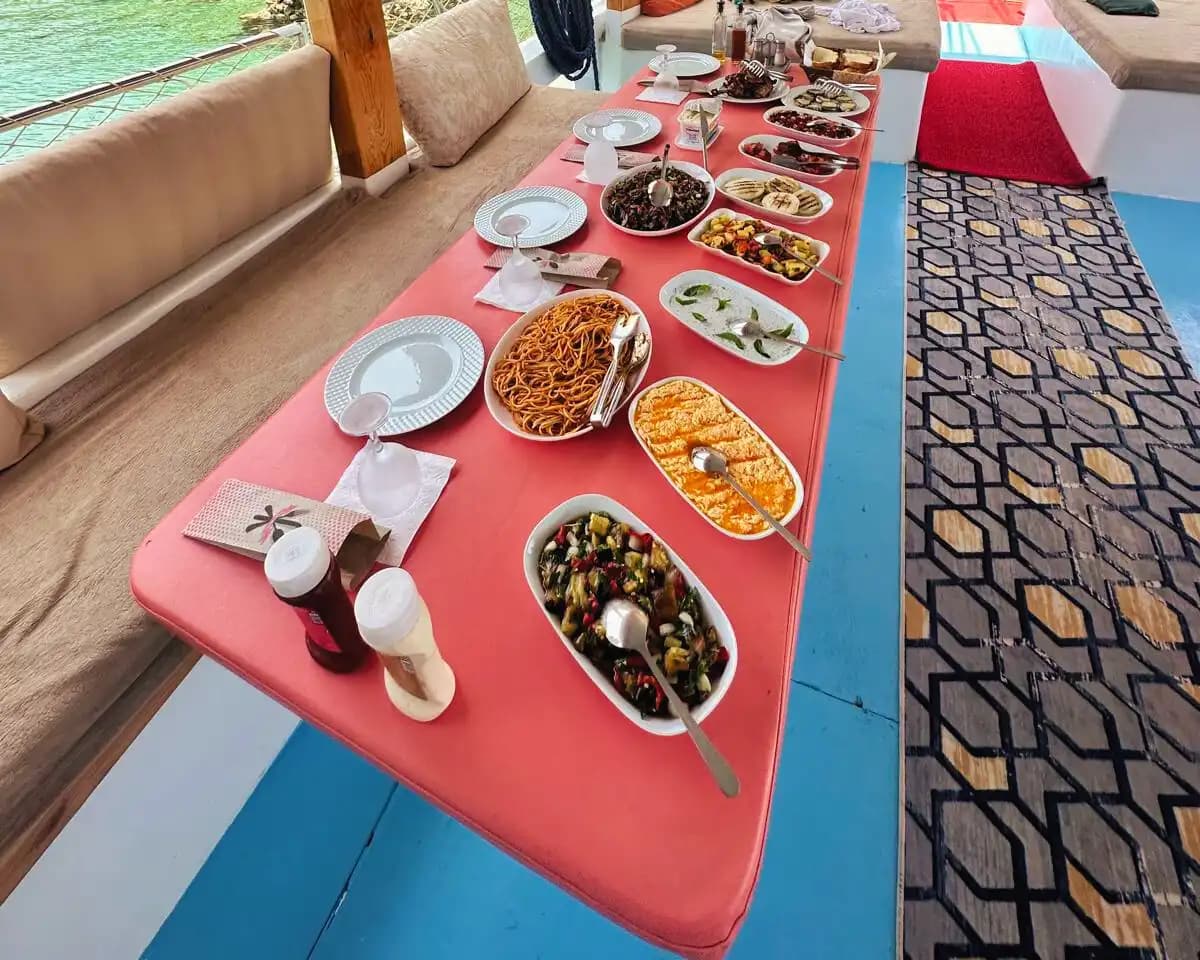 Luxe jachtverhuur in Ölüdeniz voor 37 gasten - exclusieve ervaring! 5