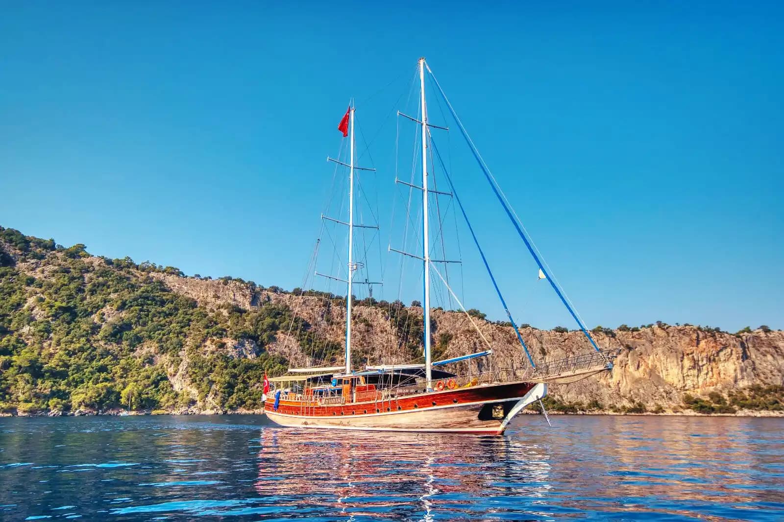 Disfruta de un Gulet de 9 camarotes en las calas de Fethiye 7