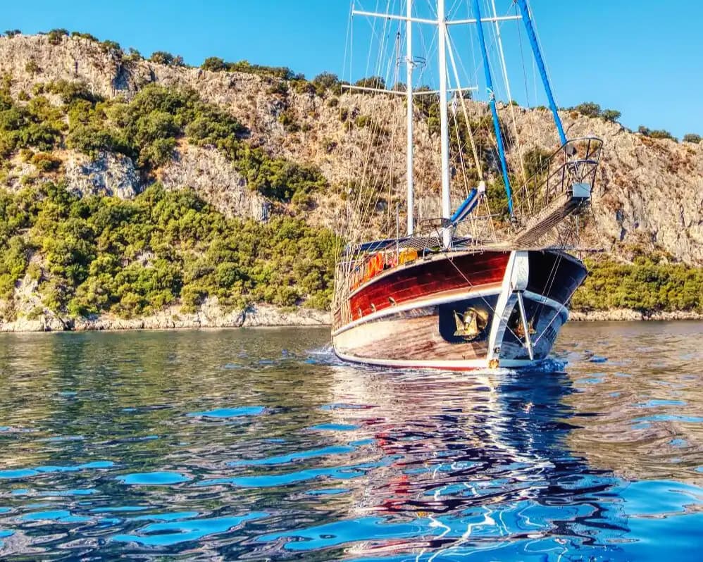 Disfruta de un Gulet de 9 camarotes en las calas de Fethiye 8