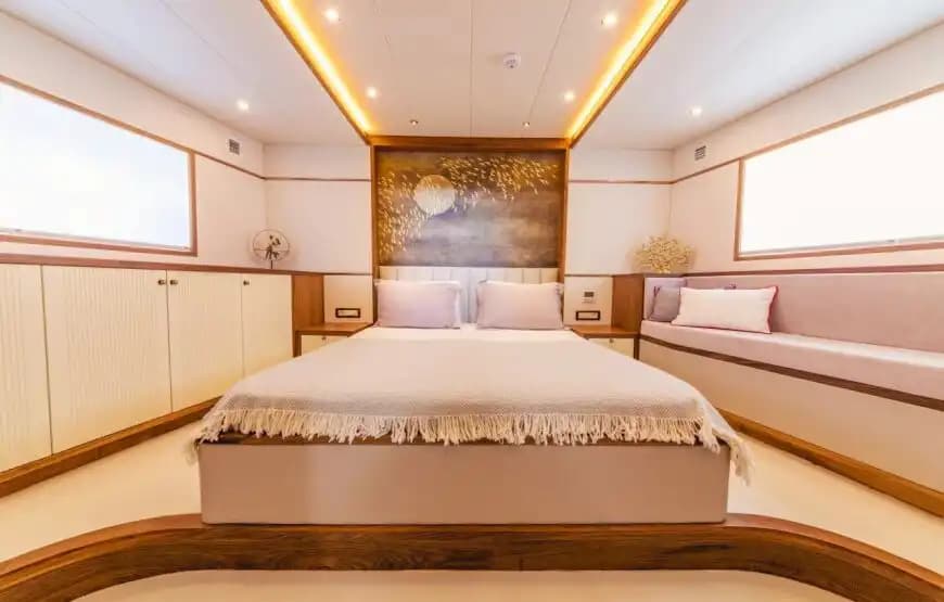 Fethiye'nin İhtişamını 24 Metrelik Özel Yat ile Keşfedin 5