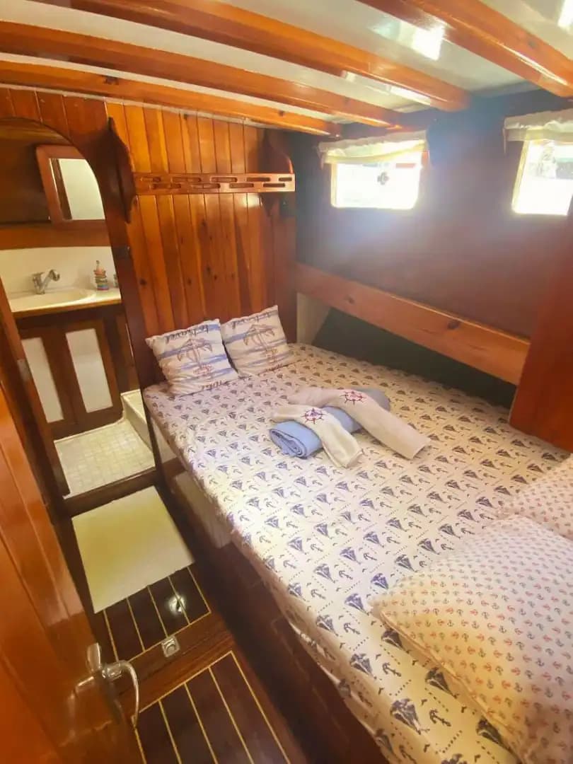Louez notre yacht de luxe de 16m pour explorer la beauté de Göcek 16
