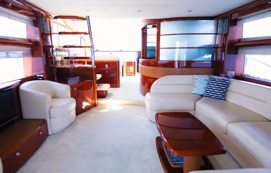 Accommodation or Diario Sea Aventura con Princess Yacht para 12 People 7