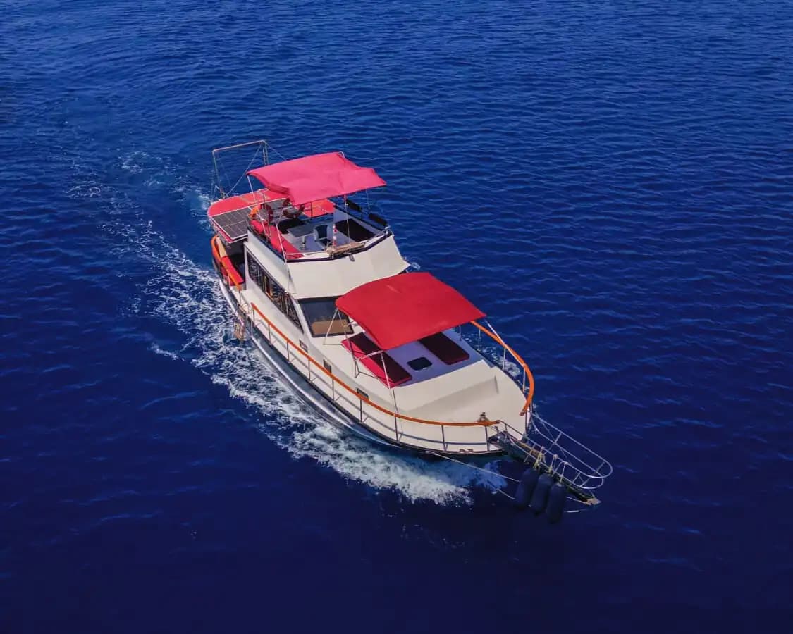 Çift Kişilik Yataklı 2 Kabin: Romantik ve Huzurlu Bir Deniz Turu 3
