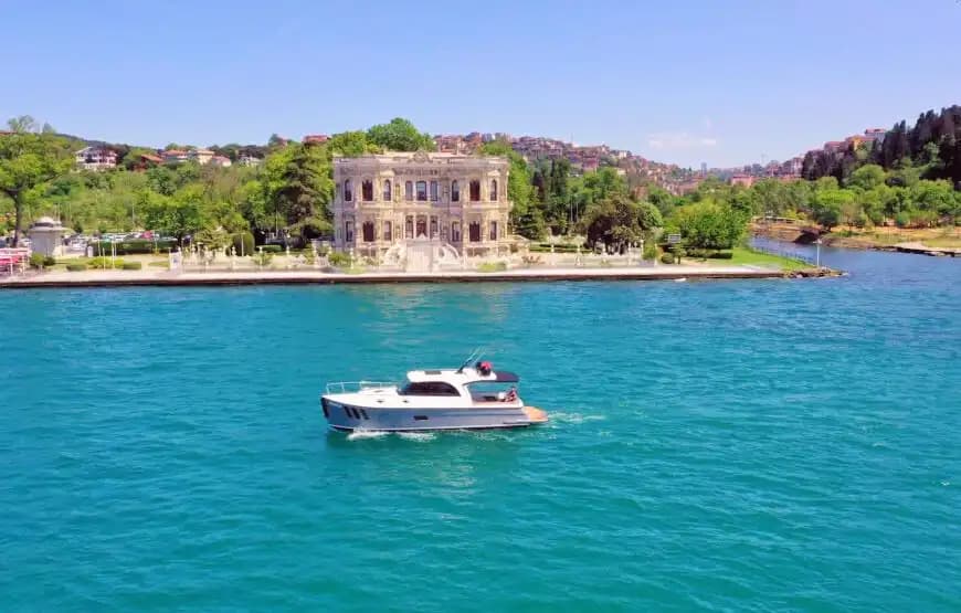 Luxury Yacht Rental for an Elite Sea Tour from Anadolu Hisarı 2