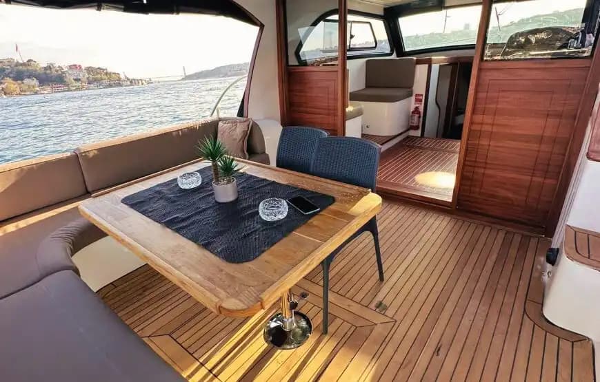 Luxury Yacht Rental for an Elite Sea Tour from Anadolu Hisarı 4