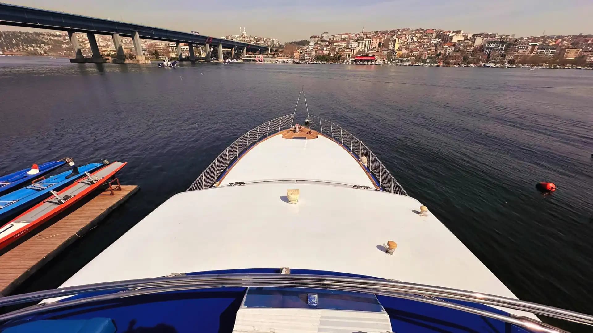 Unforgettable Moments on the Bosphorus with a 4-Cabin Yacht – Daily or Overnight Stay 3